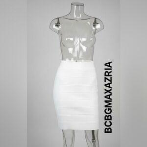 BCBGMAXAZRIA White Bandage Mini Skirt - Firm Compression Style - Size S